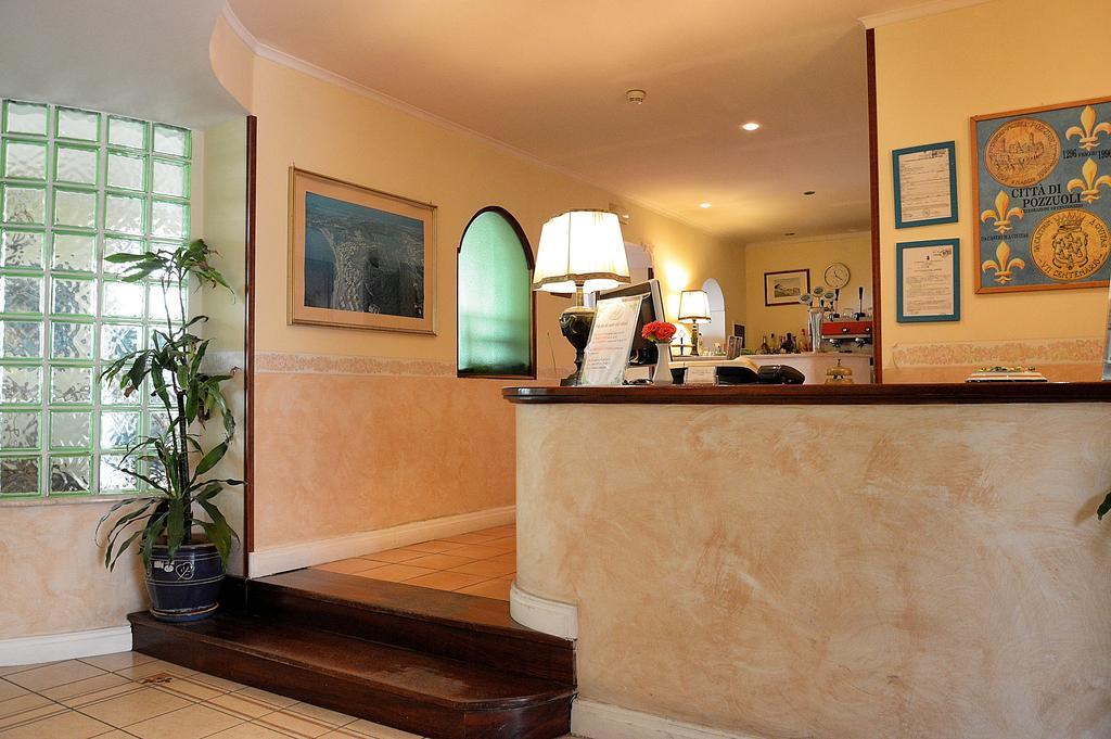 Albergo Delle Rose Pozzuoli Exterior foto