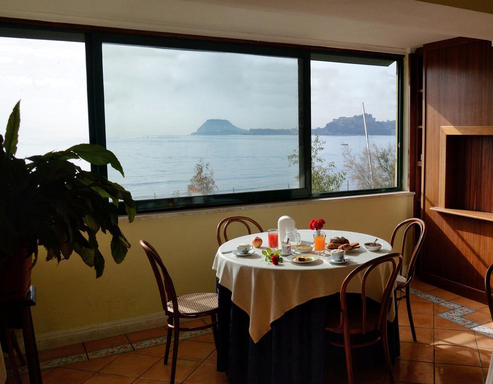 Albergo Delle Rose Pozzuoli Exterior foto